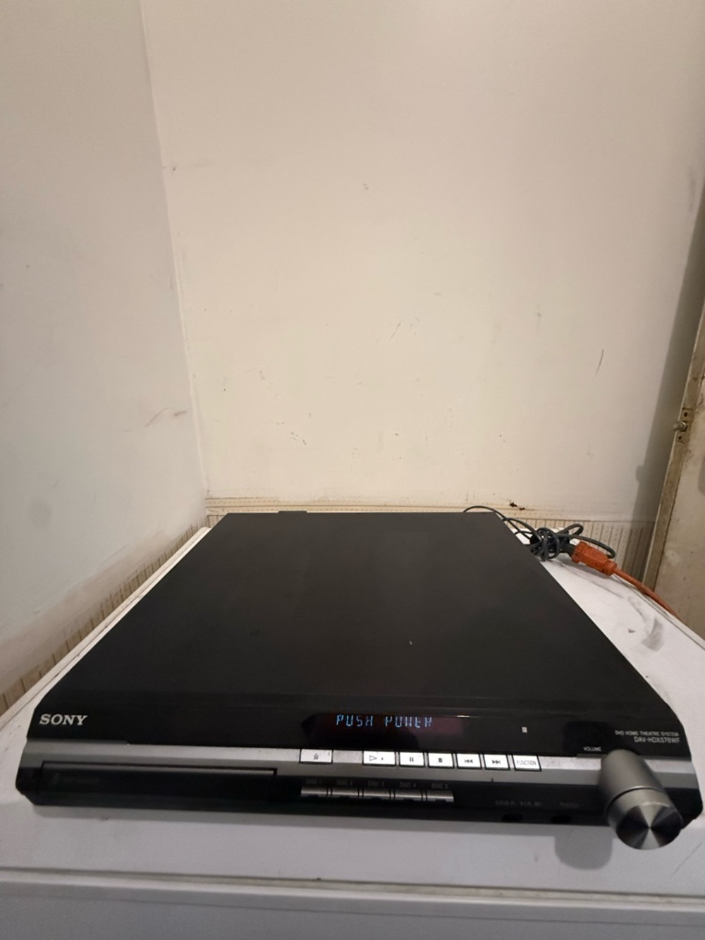 Sony Black and Silver DVD Player with Front Controls